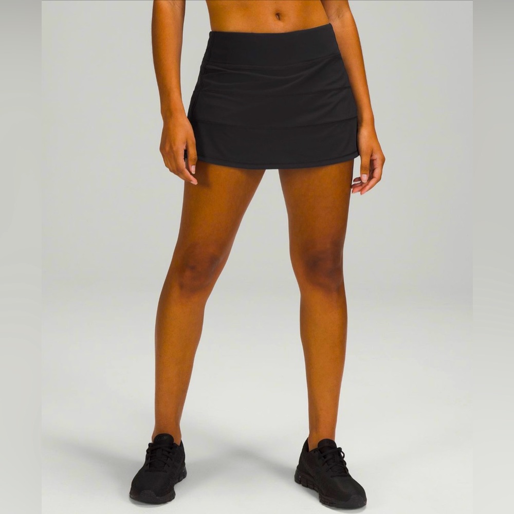 Lululemon Pace Rival Skirt, Size 4, Black